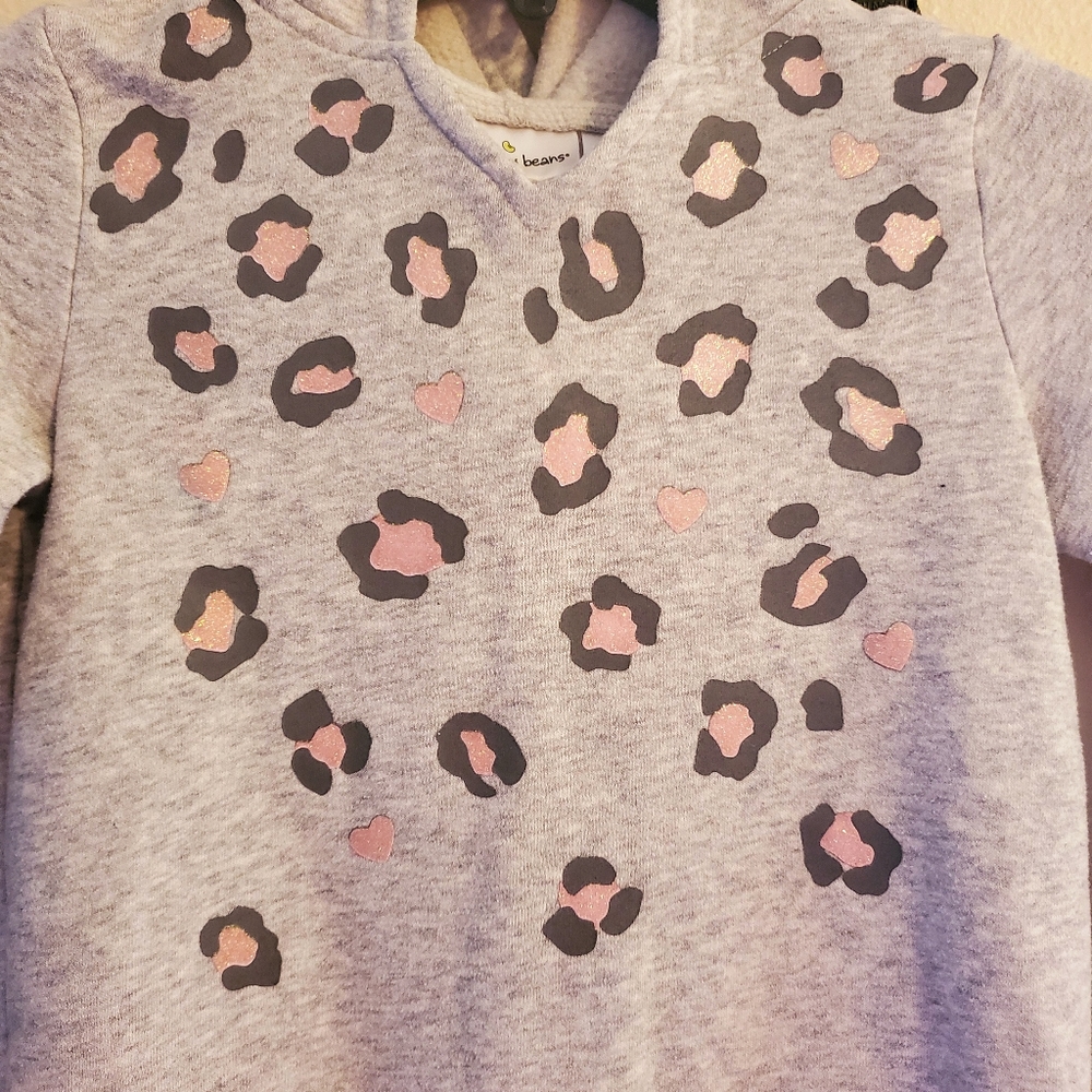Sweater - Picture 5 of 6